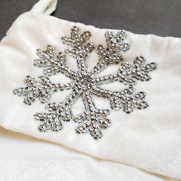 Luxe Habitat Beaded Stocking - Picture 3 of 9